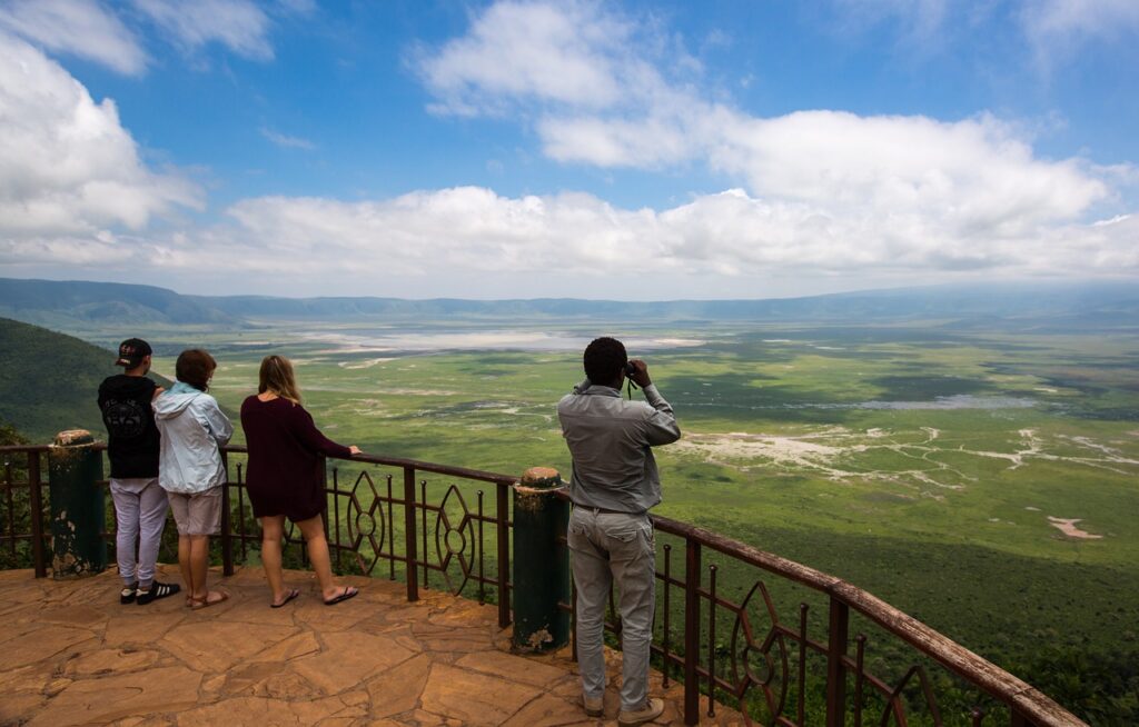 ngorongoro-crater-2735622_1280